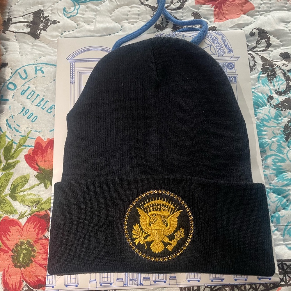 Cap from the White House Historical Association. White House bag included.